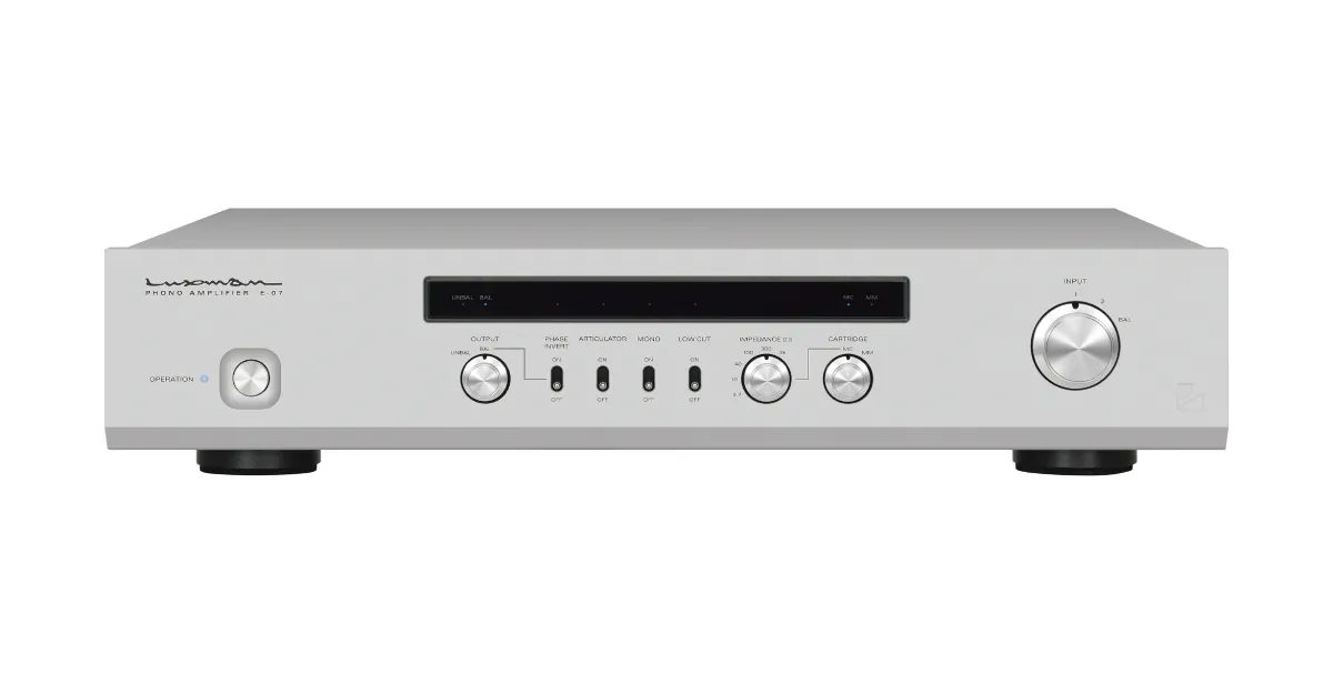 Luxman E-07